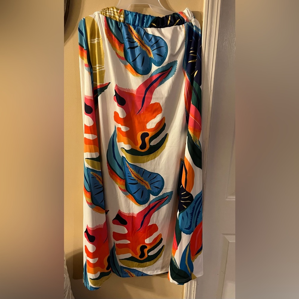 Shein Brand new 2 piece skirt set. - Picture 4 of 4